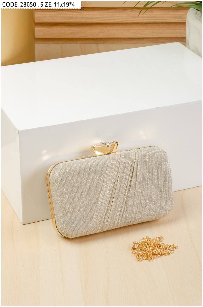 /public/uploads/photos/shares/Suzy bags/IMG_2849.jpeg